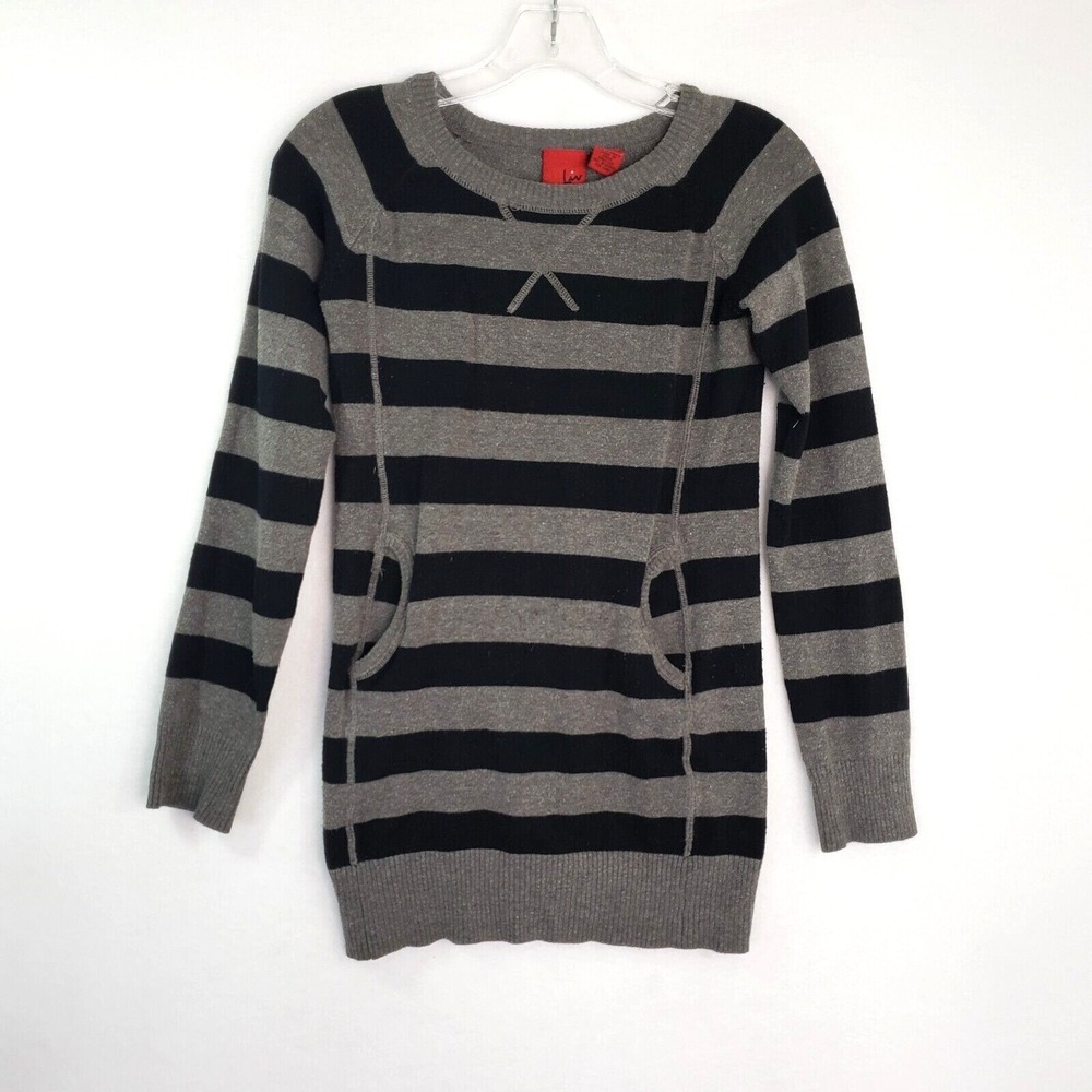 Liv Sweater Womens Medium Gray Black Striped Long Sleeve Pocket Grunge Goth Y2K